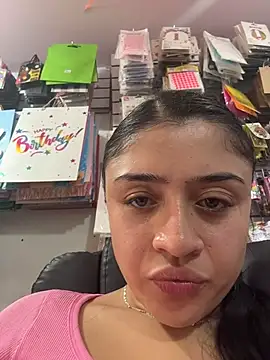 lucianaroy online show from 10-22-25, 05:24