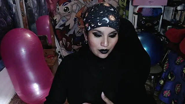 Snapshot of kureiji_hentaii chatting on 05-20-26, 01:01 kureiji hentaii online show from 05-20-26, 01:01