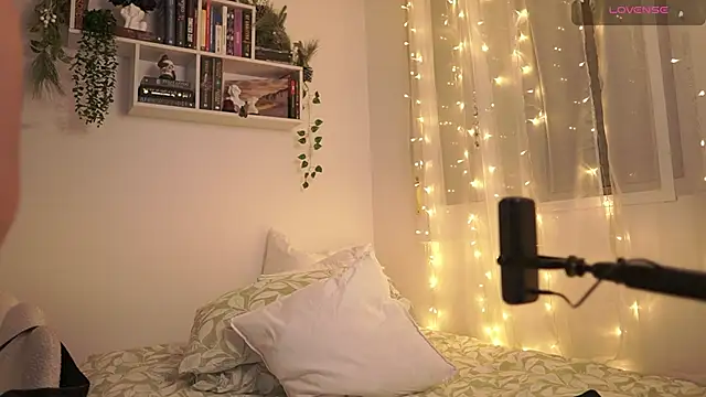 EmilyxRose - online show from 12-03-24, 09:56