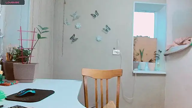 Snapshot of RosaJil chatting on 02-04-25, 02:53 RosaJil online show from 02-04-25, 02:53