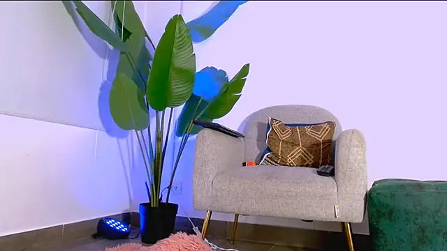 Sara ow online show from 06-02-26, 07:16