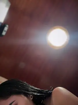 MarianaBenz online show from 12-20-25, 11:34