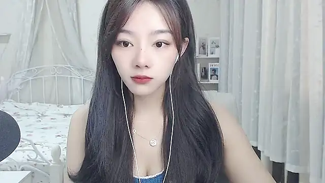 Jenny-Z online show from 06-13-26, 01:47
