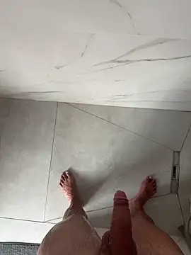 cagoulegrosse online show from 09-19-25, 07:32