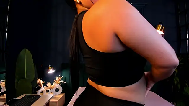 taylor bennet online show from 02-09-25, 12:19