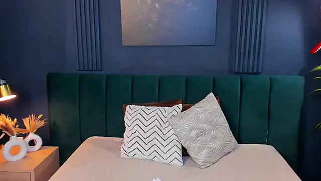 taylor bennet online show from 02-22-25, 06:19