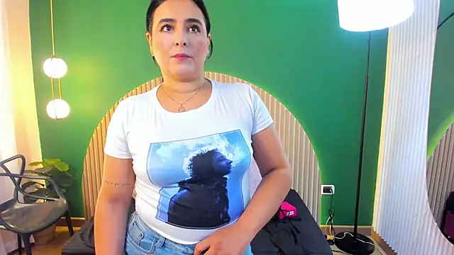 taylor bennet online show from 11-29-25, 11:46