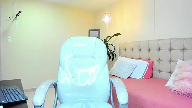 Alex cute77 online show from 03-14-25, 12:29