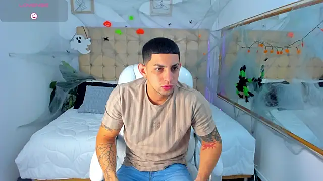 Alex cute77 online show from 10-09-25, 11:41