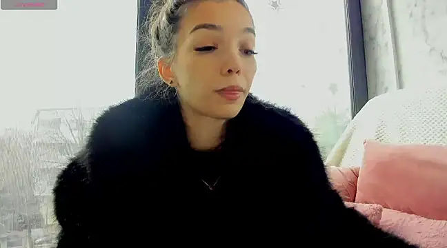 Sassy Teen online show from 01-15-25, 10:27