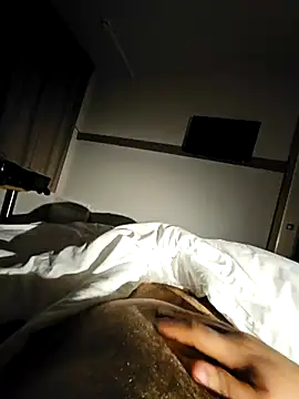 Snapshot of hairydickfr chatting on 03-16-26, 05:55 hairydickfr online show from 03-16-26, 05:55