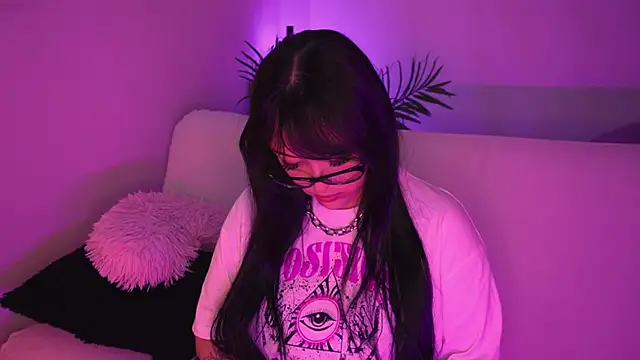 Gloomydoll online show from 04-02-26, 08:28