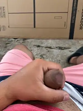 Enrrique30 online show from 12-18-24, 04:49