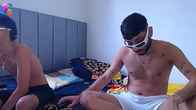 Evilboy555 online show from 11-25-25, 04:29