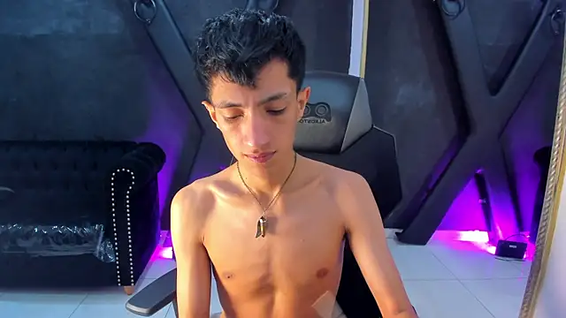 DereckCooperr online show from 11-10-25, 10:31