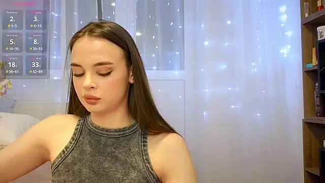 Snapshot of KristenSayles chatting on 12-30-24, 09:29 KristenSayles online show from 12-30-24, 09:29