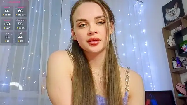 Snapshot of KristenSayles chatting on 01-23-25, 08:56 KristenSayles online show from 01-23-25, 08:56