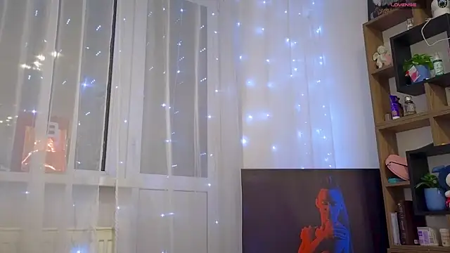 Snapshot of KristenSayles chatting on 02-01-25, 07:02 KristenSayles online show from 02-01-25, 07:02