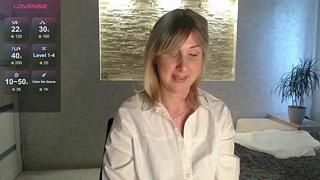 Ariel the mermaid online show from 04-29-26, 08:29