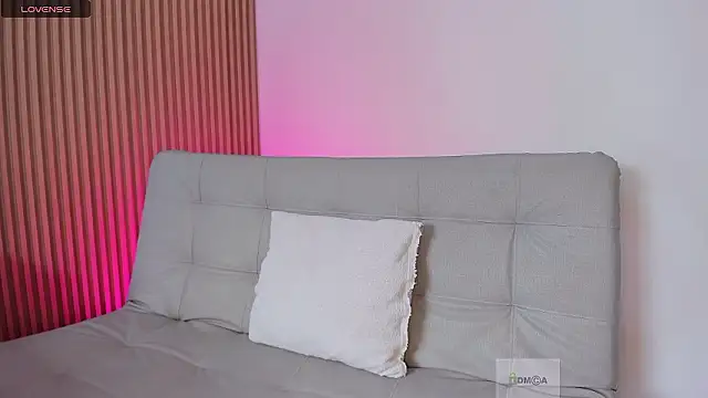 susan  hills online show from 12-06-24, 08:07