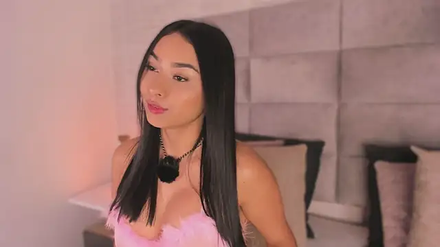 mia crawford online show from 02-17-26, 12:01