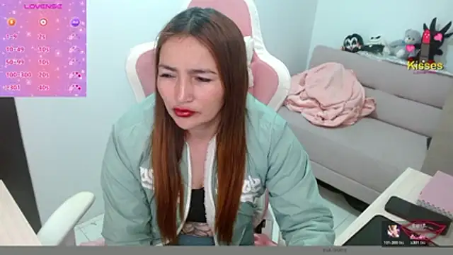 EVA GRAYS online show from 03-04-26, 12:05