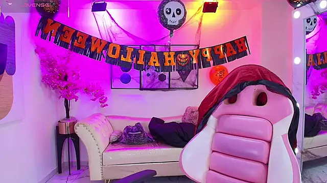 Isa reel online show from 10-30-25, 07:25