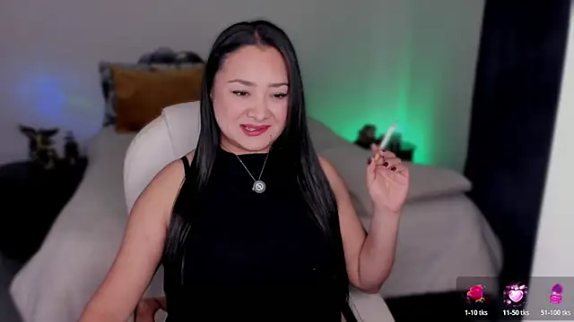 emilydolshe2 online show from 07-22-26, 01:25