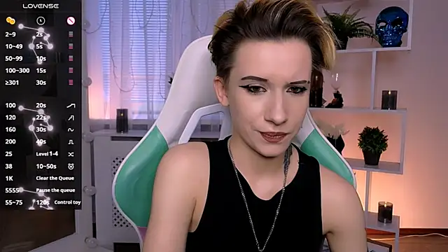 Snapshot of _Rein_ramm chatting on 05-13-26, 02:47 Rein ramm online show from 05-13-26, 02:47