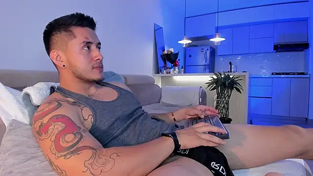 Snapshot of Chriskyle_ chatting on 03-12-25, 02:52 Chriskyle  online show from 03-12-25, 02:52