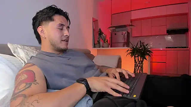 Chriskyle  online show from 12-02-25, 11:56