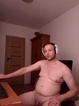 chubbybttm01 online show from 12-14-24, 11:34