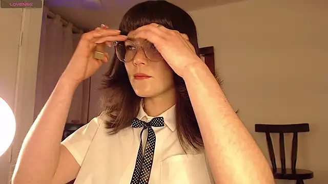 CherryBlossom    online show from 10-05-25, 01:48