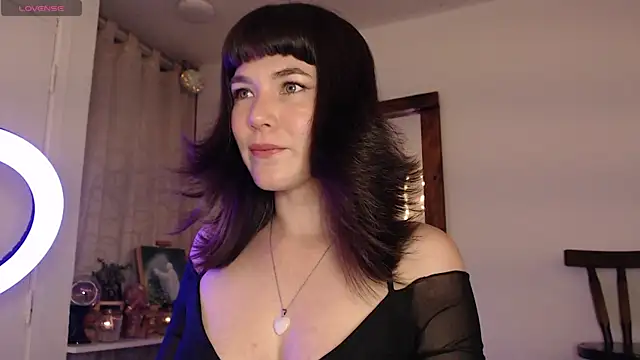 CherryBlossom    online show from 10-07-25, 01:03