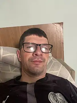 Juliano2289 online show from 04-23-26, 03:47
