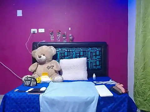 karolhot916 online show from 03-05-26, 12:06