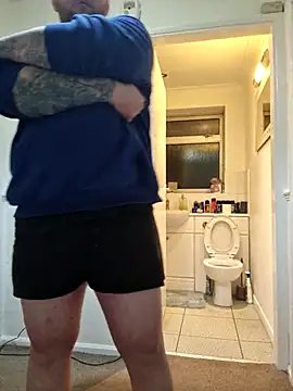 Snapshot of iang6348 chatting on 02-13-26, 11:34 iang6348 online show from 02-13-26, 11:34