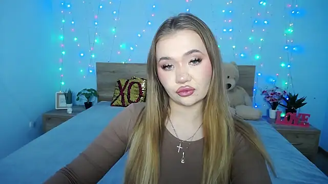 Snapshot of StacyYellig chatting on 01-30-25, 06:00 StacyYellig online show from 01-30-25, 06:00