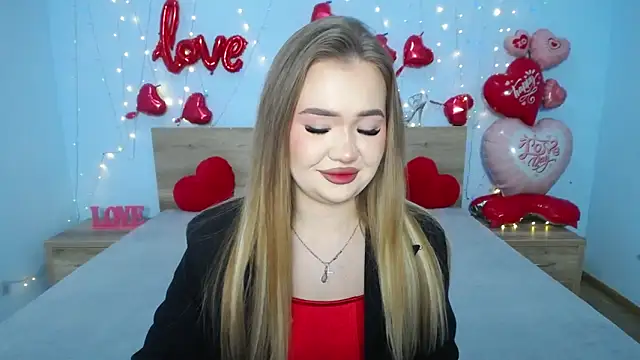 Snapshot of StacyYellig chatting on 02-14-25, 09:10 StacyYellig online show from 02-14-25, 09:10