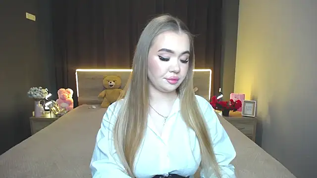 Snapshot of StacyYellig chatting on 02-21-26, 09:27 StacyYellig online show from 02-21-26, 09:27