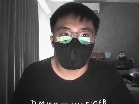 We1116 online show from 11-09-25, 07:34