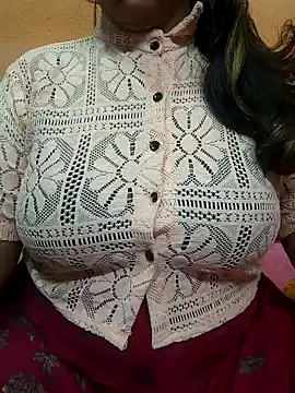 CUTE SOPHIA- online show from 01-31-25, 07:18