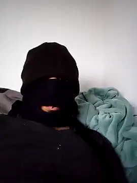Snapshot of BigY690 chatting on 02-18-25, 11:22 BigY690 online show from 02-18-25, 11:22