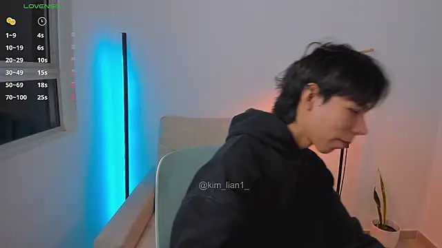 kim lian21 online show from 03-19-26, 06:39