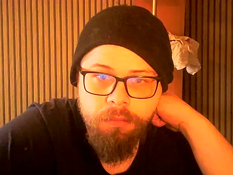 Snapshot of Wymiar98 chatting on 03-12-26, 06:19 Wymiar98 online show from 03-12-26, 06:19