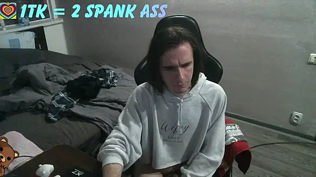 izilizi 23 online show from 11-14-25, 07:56