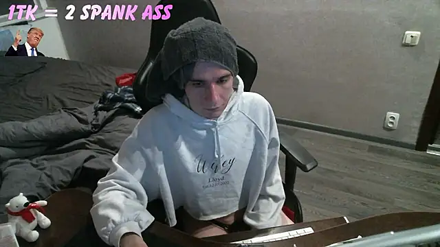 izilizi 23 online show from 03-16-26, 04:33