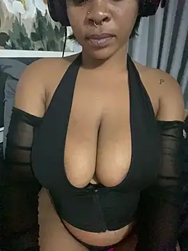 YellowHoneyDip online show from 01-10-25, 03:06