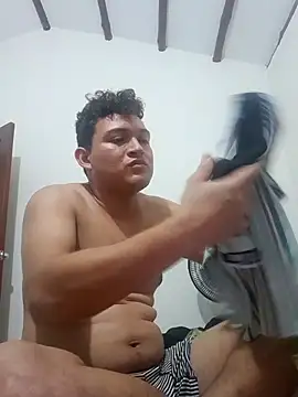 Jhonwiller26 online show from 12-02-25, 04:18