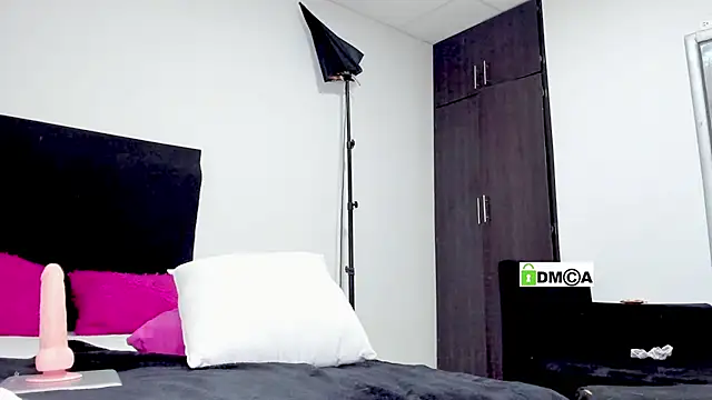 Scarlette1312 online show from 01-08-25, 04:55